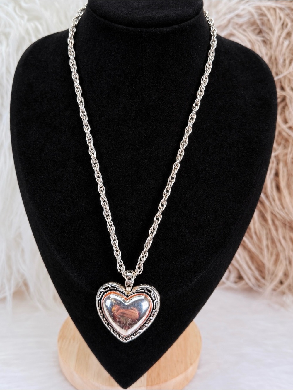 Vintage aged, Silvertone weighted large Heart Pendant Chain Necklace